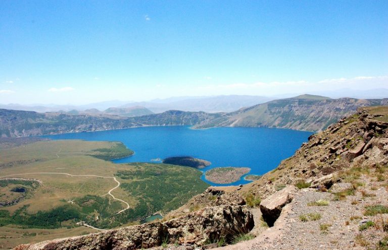 Nemrut, Suphan i Ararat