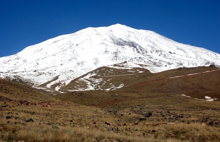 Kazbek i Ararat